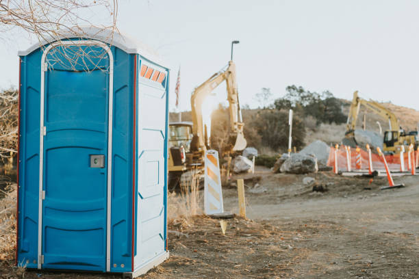 Best Portable restroom trailer rental  in Lake Hamilton, FL